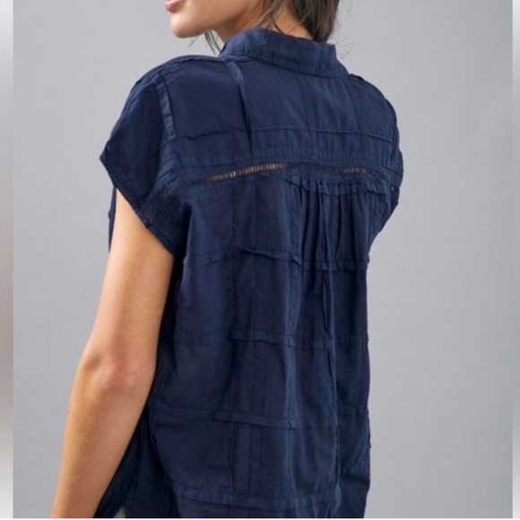 Anthropologie Pilcro Serena Surf Navy Top (XS) - Picture 2 of 6